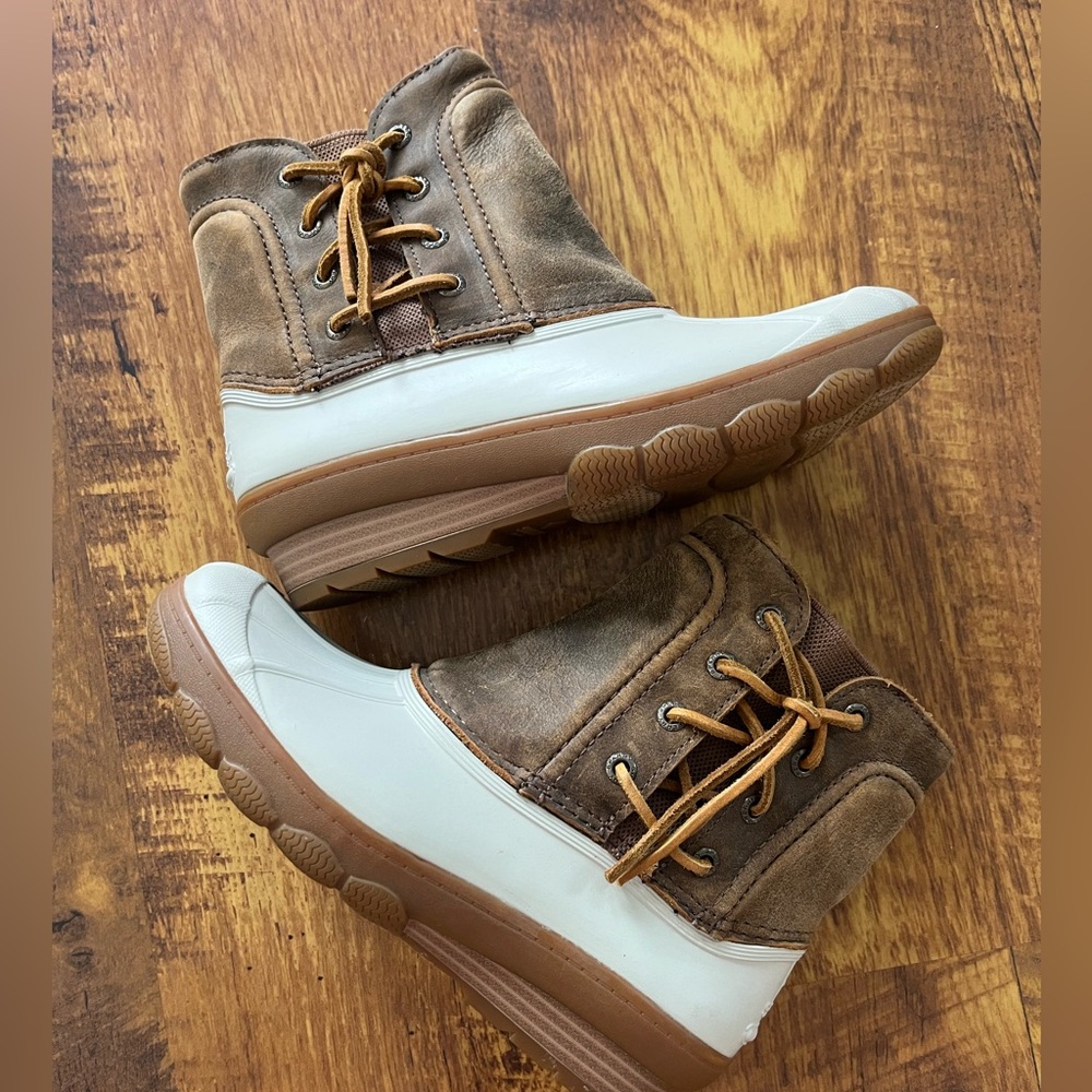 Saltwater Spray Wedge boot